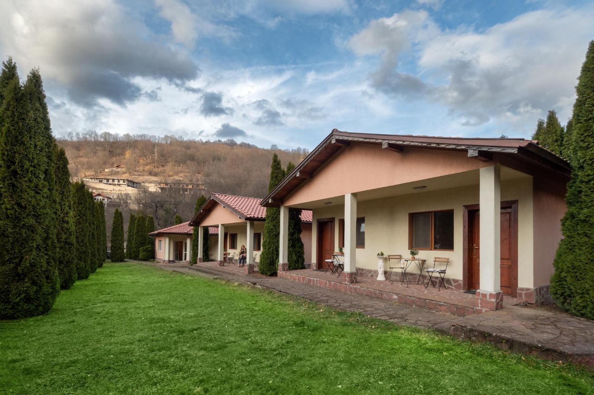 Вили Тихия Кът Ribarica Exteriér fotografie