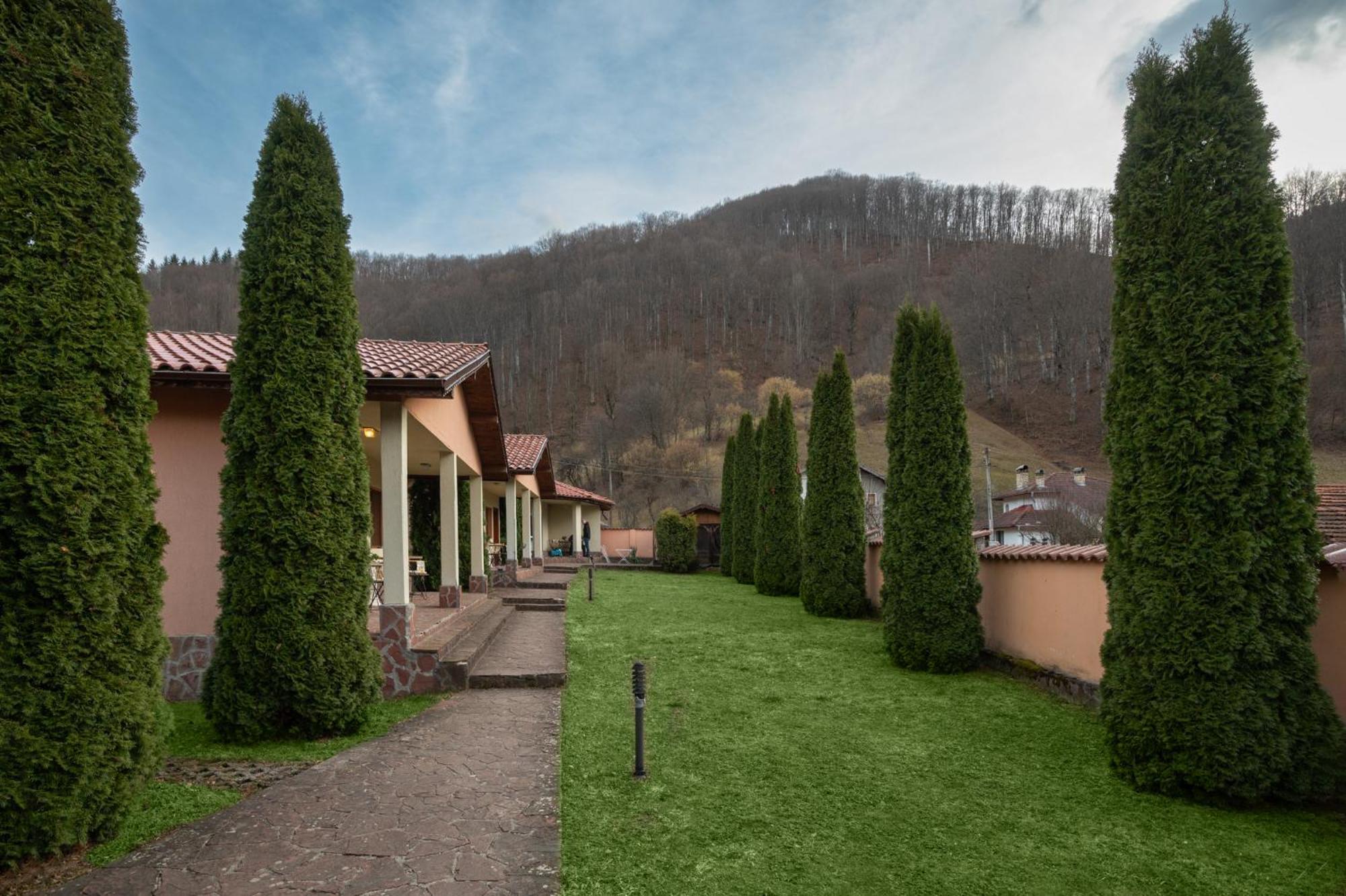 Вили Тихия Кът Ribarica Exteriér fotografie