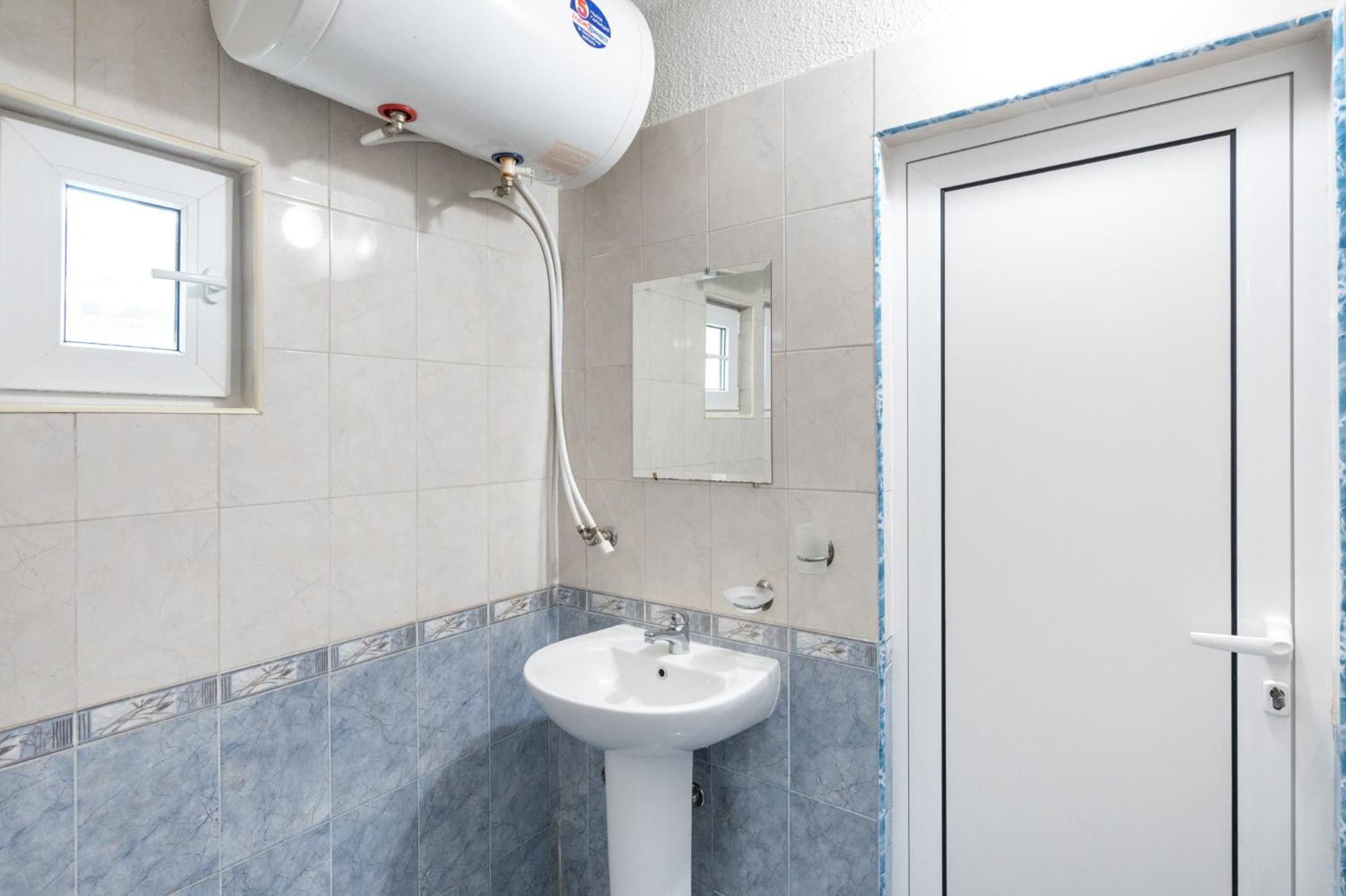 Вили Тихия Кът Ribarica Exteriér fotografie