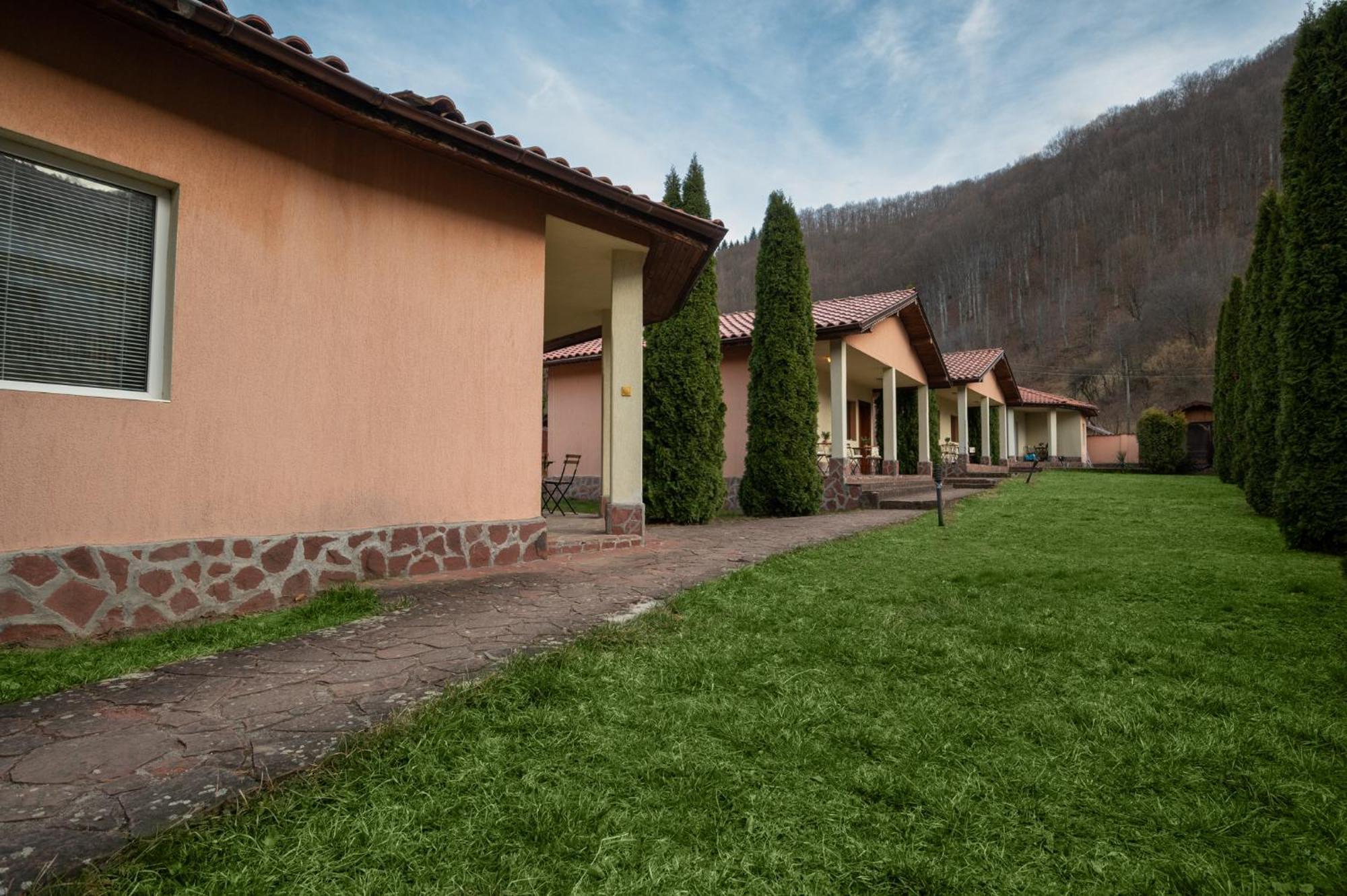 Вили Тихия Кът Ribarica Exteriér fotografie